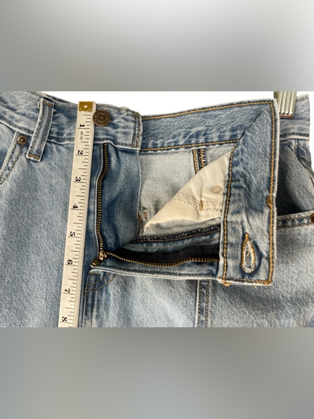 Levi's Women’s Size 28 Midi Rise Fit Flare Denim Skirt Light Blue - Picture 9 of 16